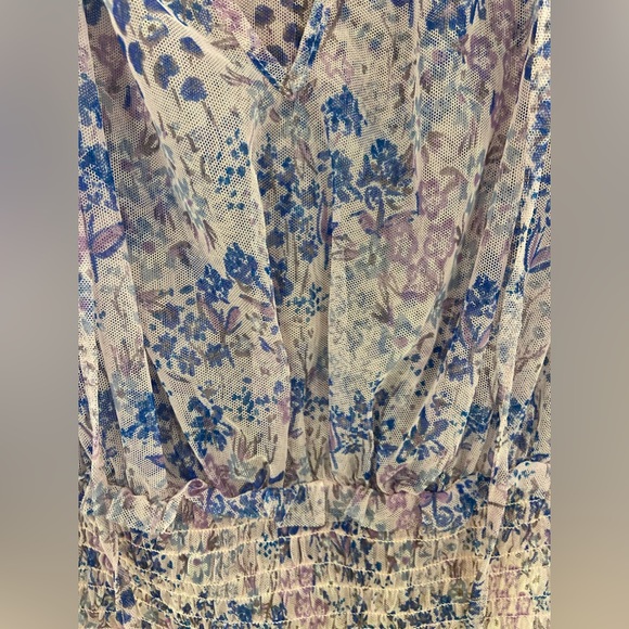 **NWT** Free People Sheer flower blouse - Picture 5 of 5